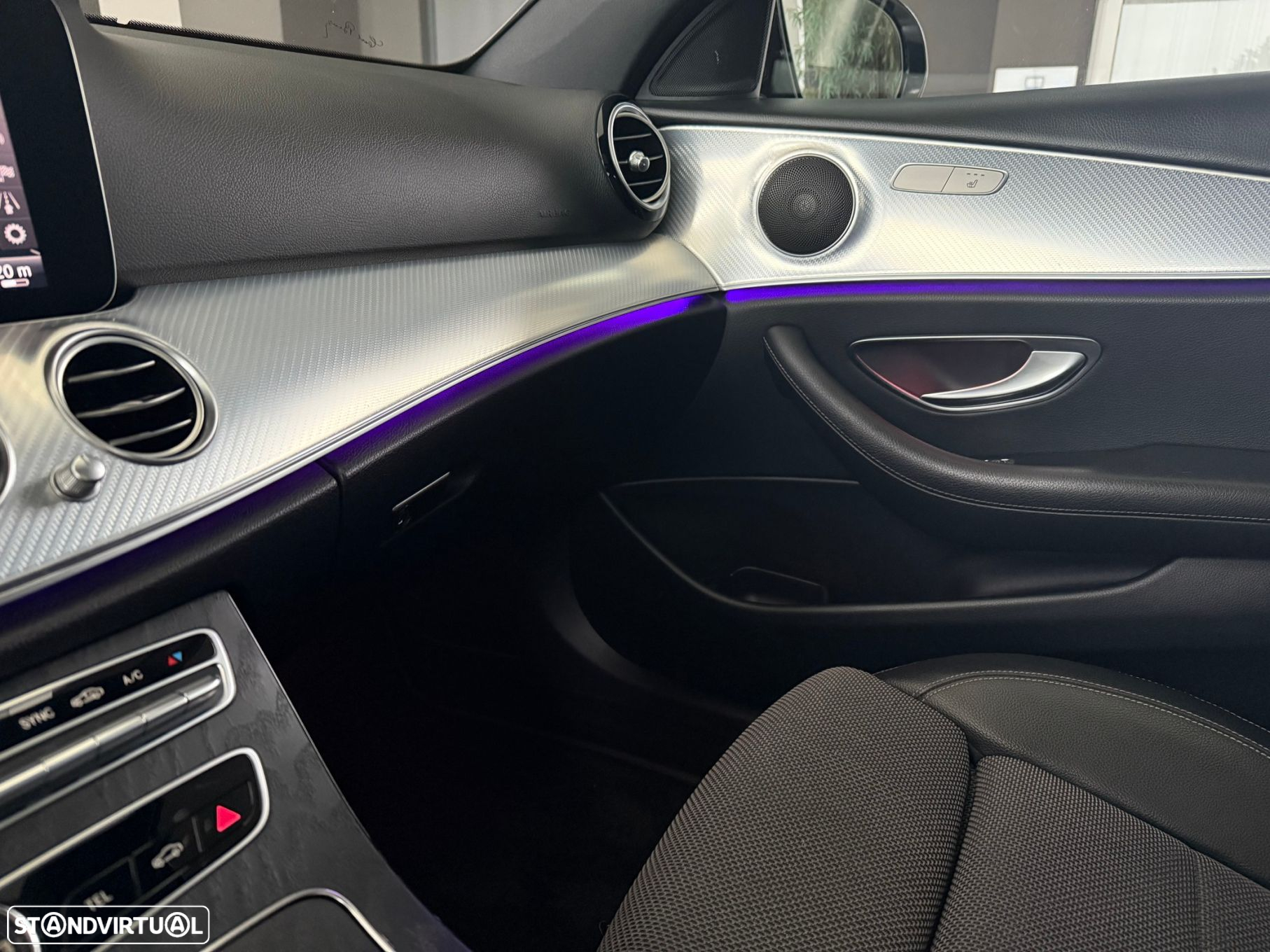 Mercedes-Benz E 220 d Avantgarde - 15