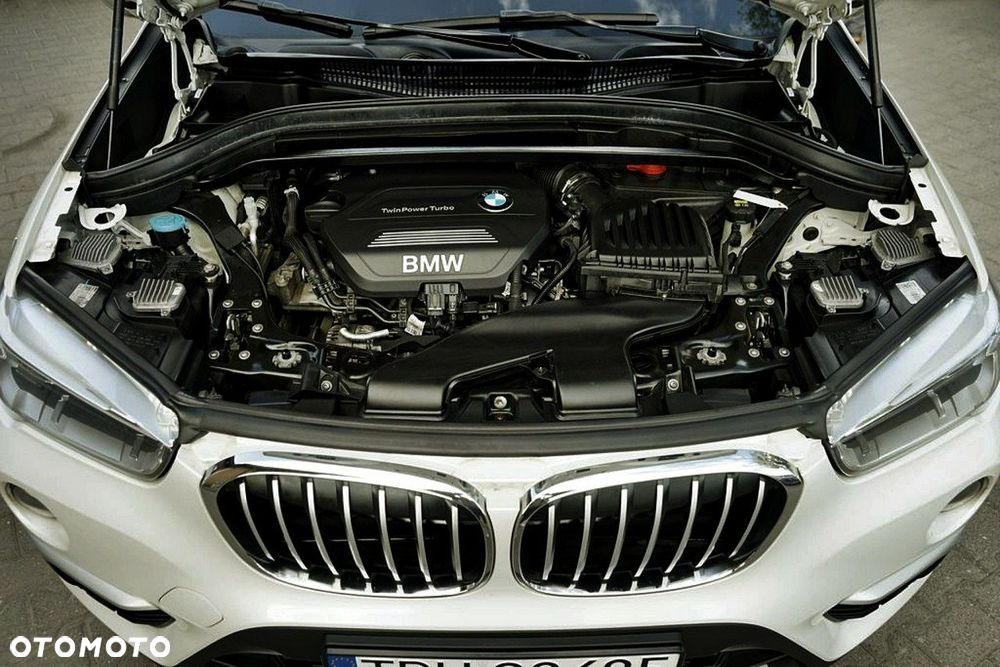 BMW X1 - 15