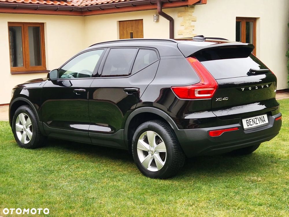 Volvo XC 40 - 30