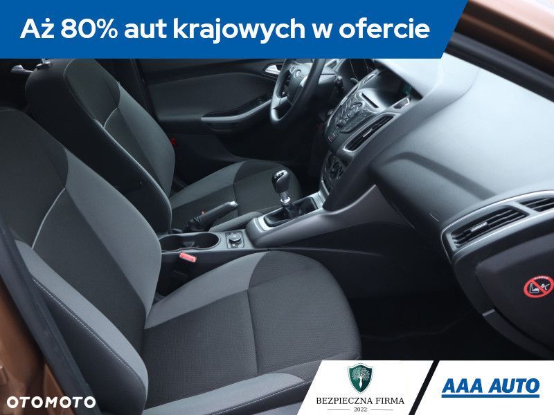 Ford Focus - 11