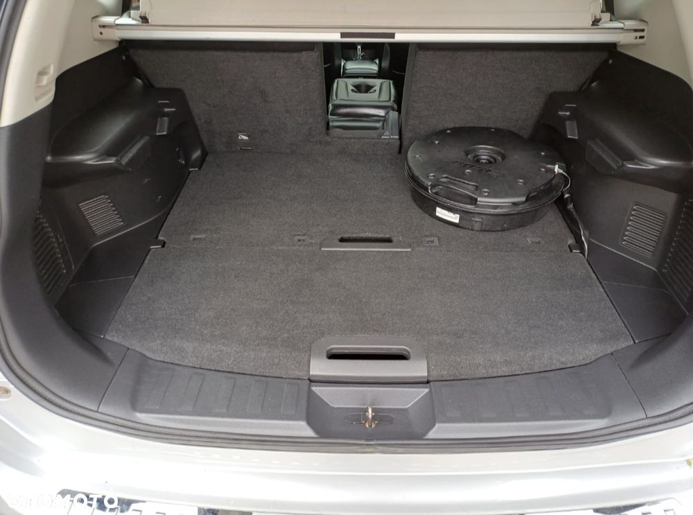 Nissan Rogue - 37