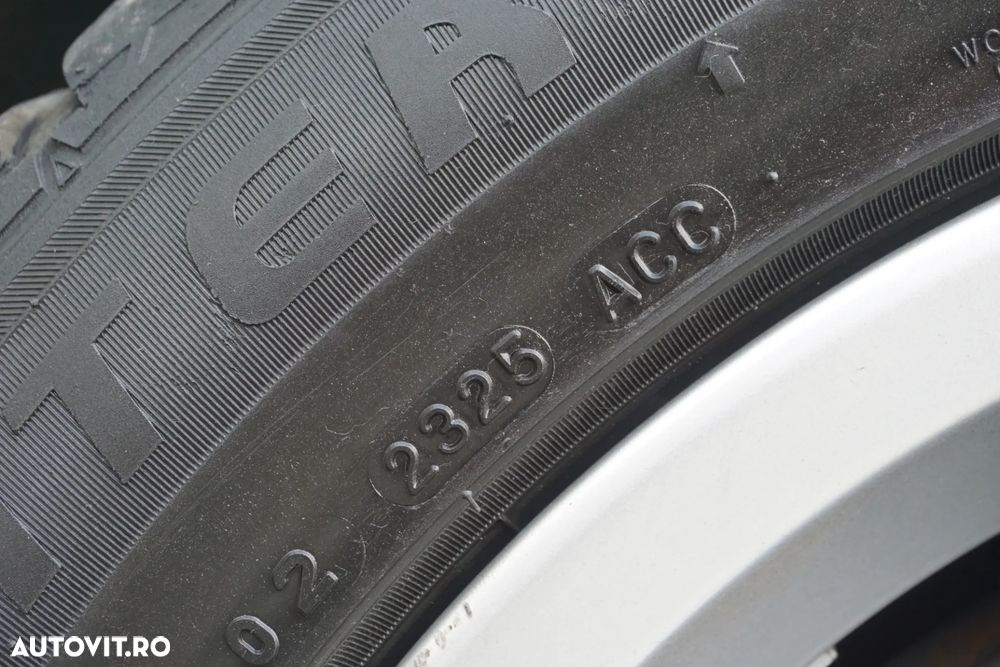 Audi A6 Allroad - 11