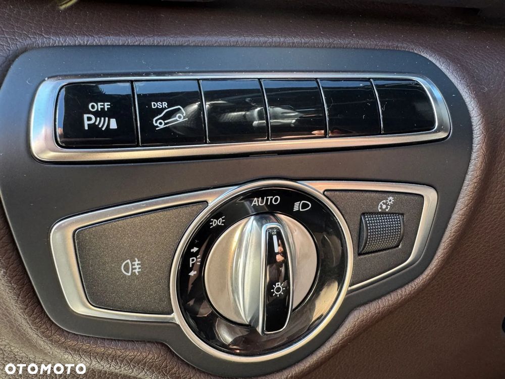 Mercedes-Benz Klasa V 250 d 4-Matic Avantgarde 7G-Tronic (ekstra d³) - 21