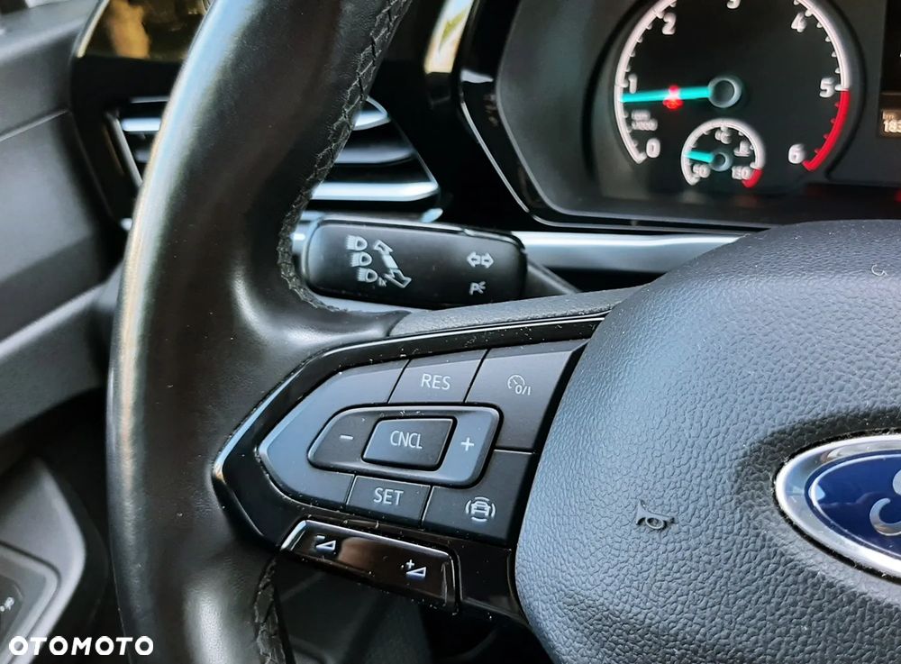 Ford Tourneo Connect 2.0 EcoBlue Titanium - 29