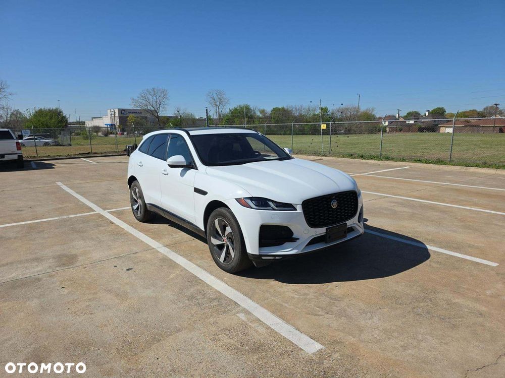 Jaguar F-Pace P250 AWD S - 4
