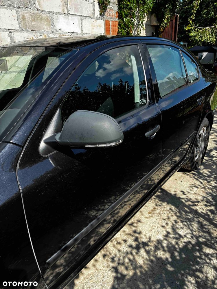 Skoda Octavia 1.6 Ambition - 4