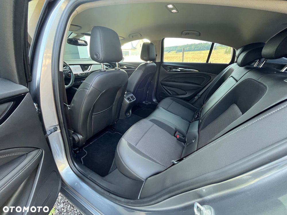 Opel Insignia 2.0 CDTI Elite S&S - 17