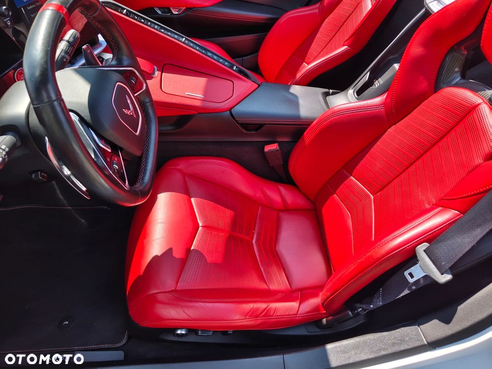 Chevrolet Corvette - 15