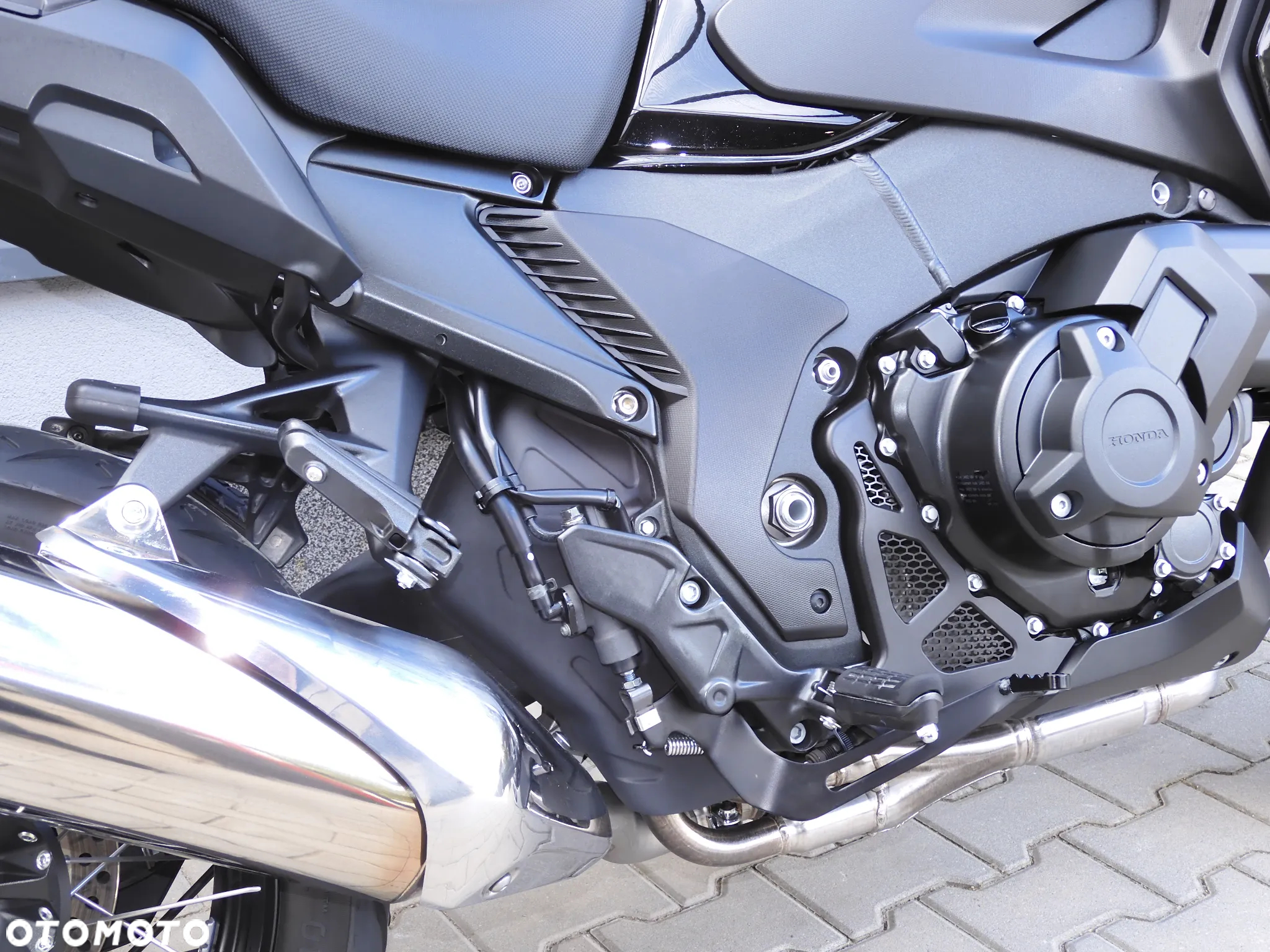 Honda VFR - 15
