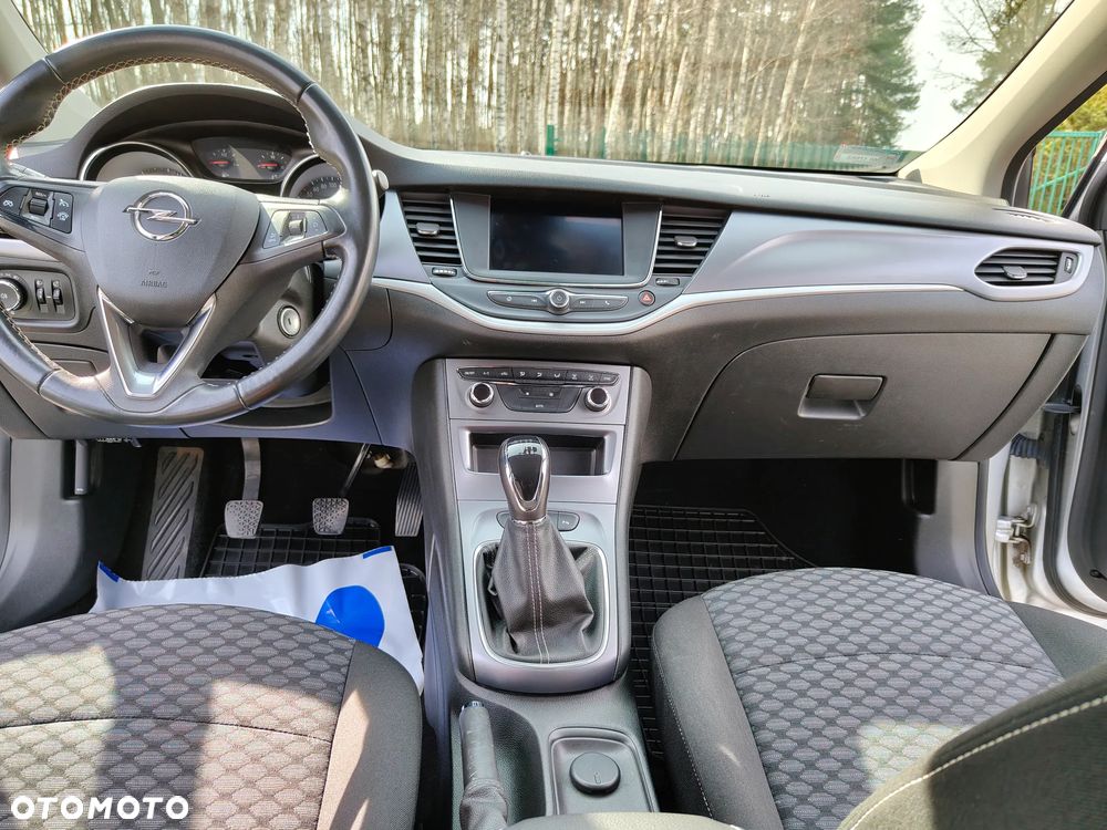 Opel Astra 1.5 CDTI Edition S&S - 10