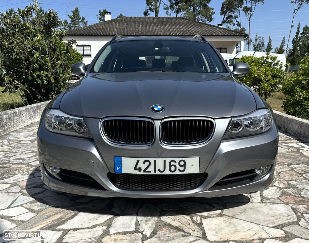 BMW 318 d Navigation - 4