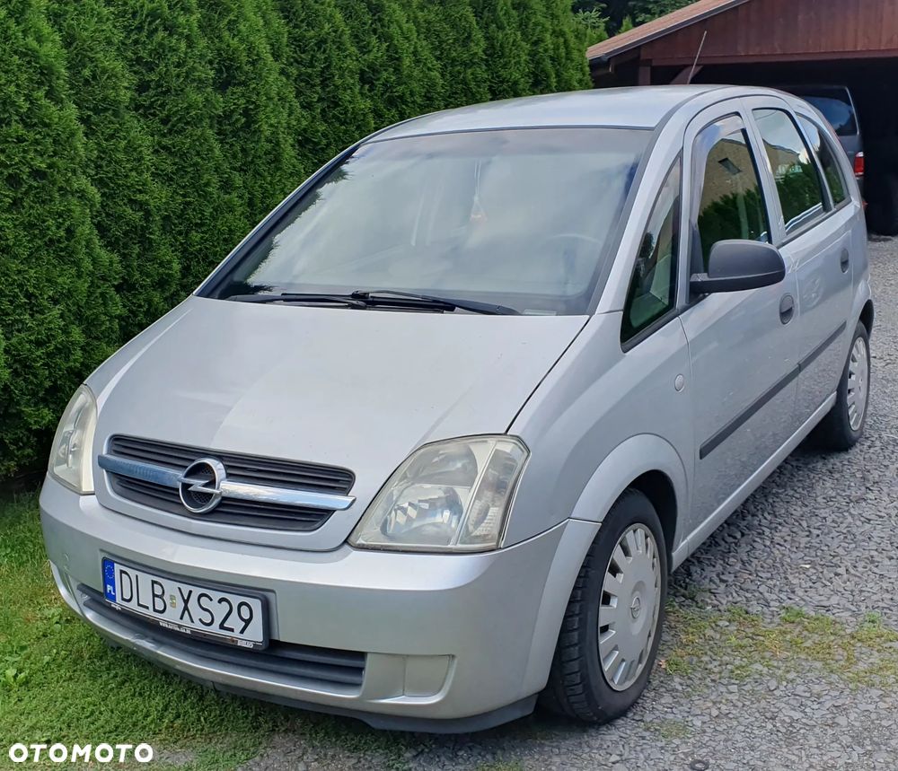 Opel Meriva 1.6 (Essentia) - 13