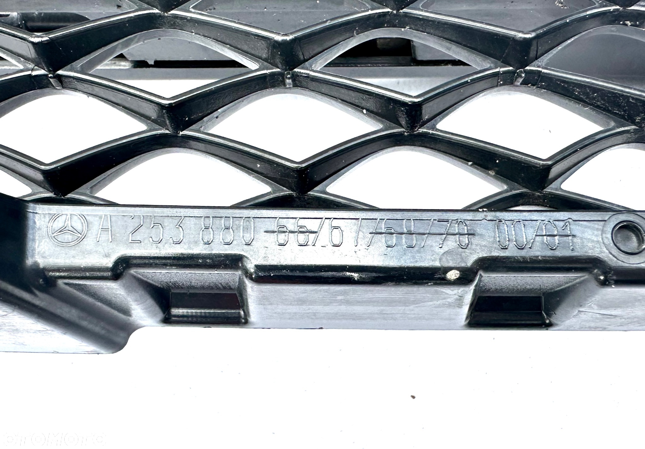 MERCEDES GLC X253 W253 A253 2015 - 2019 GRILL ATRAPA CHROM ORYGINAŁ OE - 8