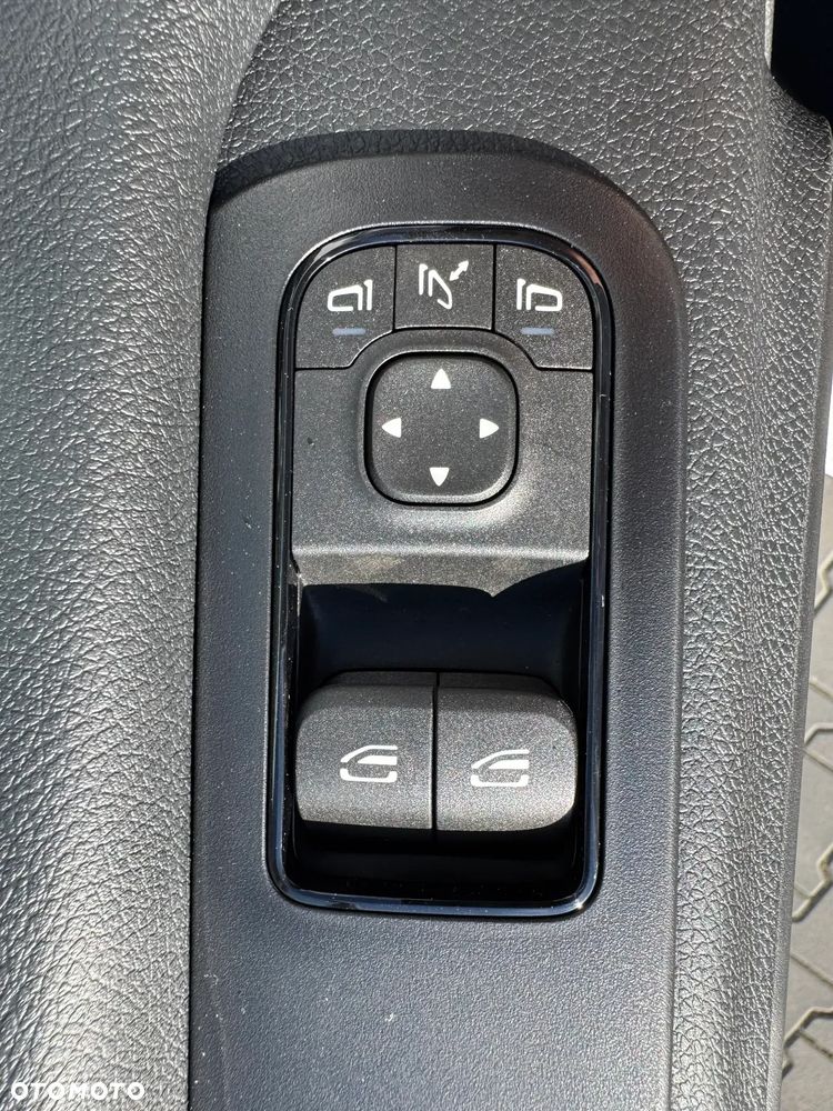 Mercedes-Benz Sprinter 319 CDI - 23