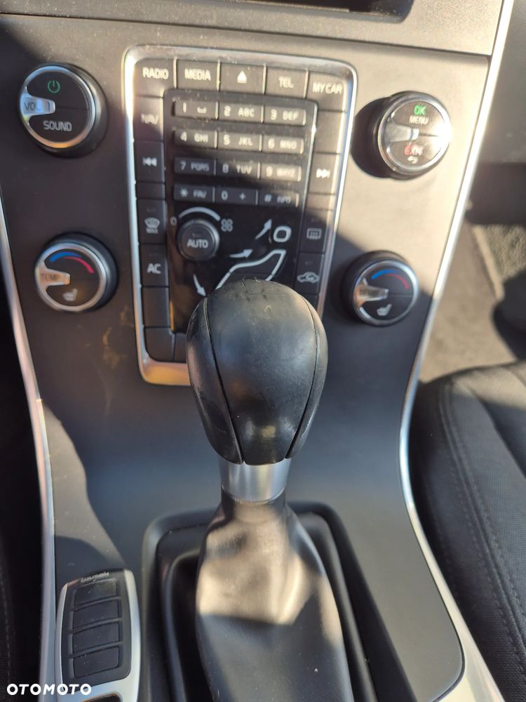 Volvo V60 D2 - 7