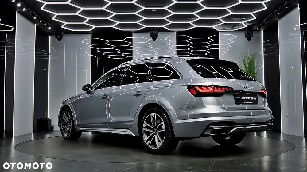 Audi A4 Allroad quattro 45 TFSI S tronic - 6