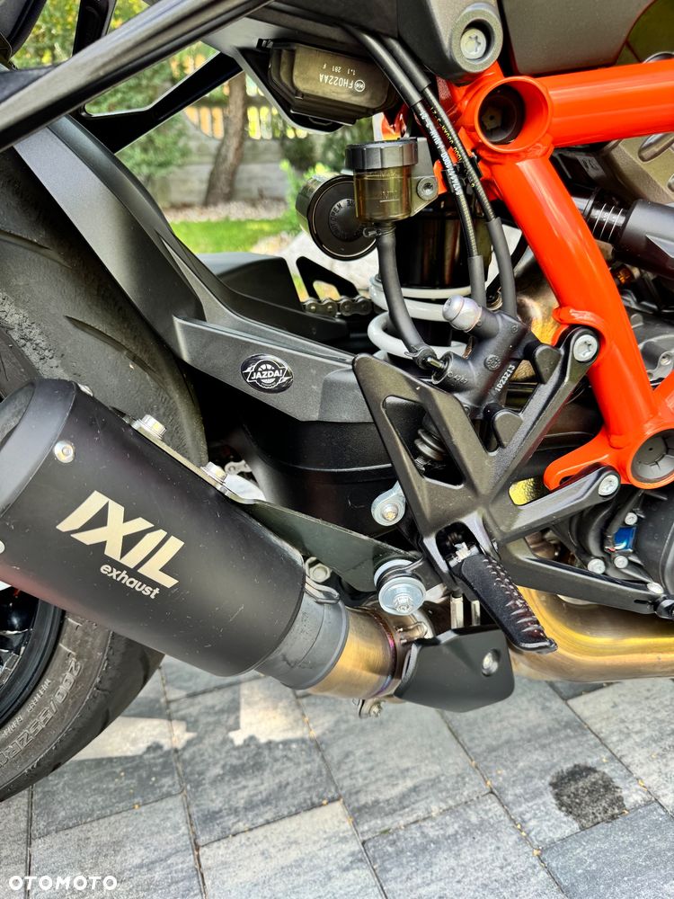 KTM Super Duke - 16