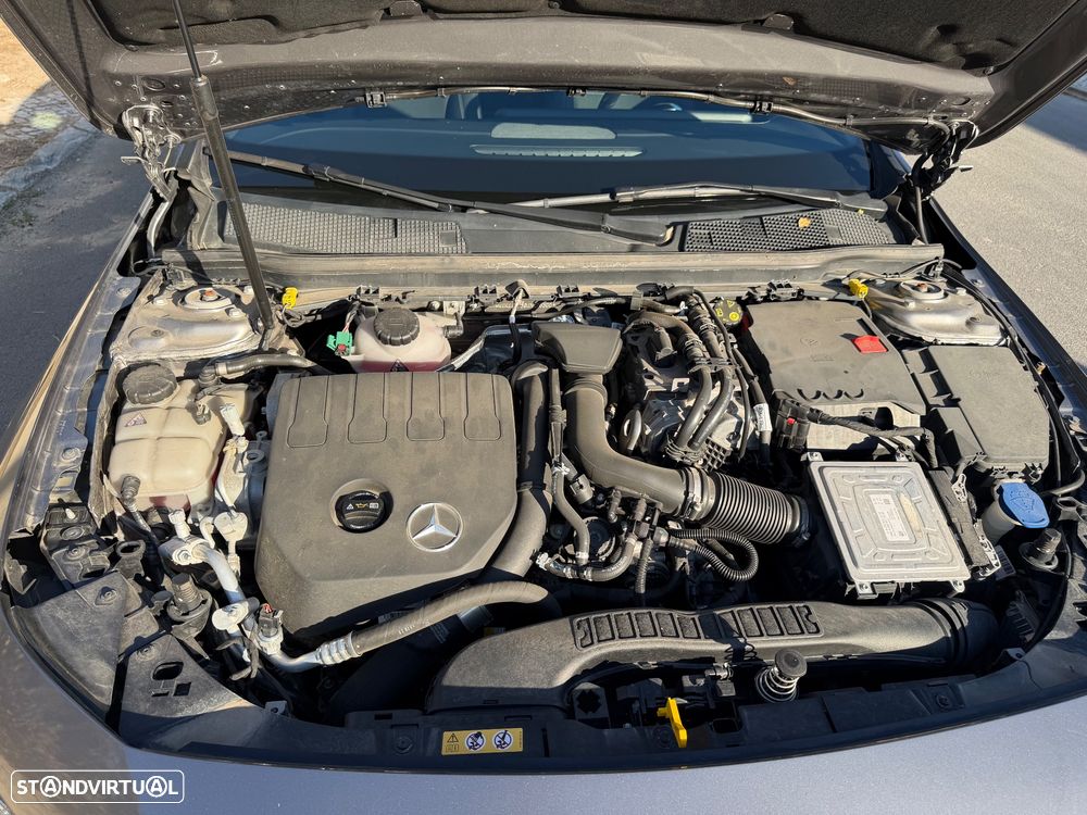 Mercedes-Benz CLA 250 e 8G-DCT AMG Line Advanced Plus - 17
