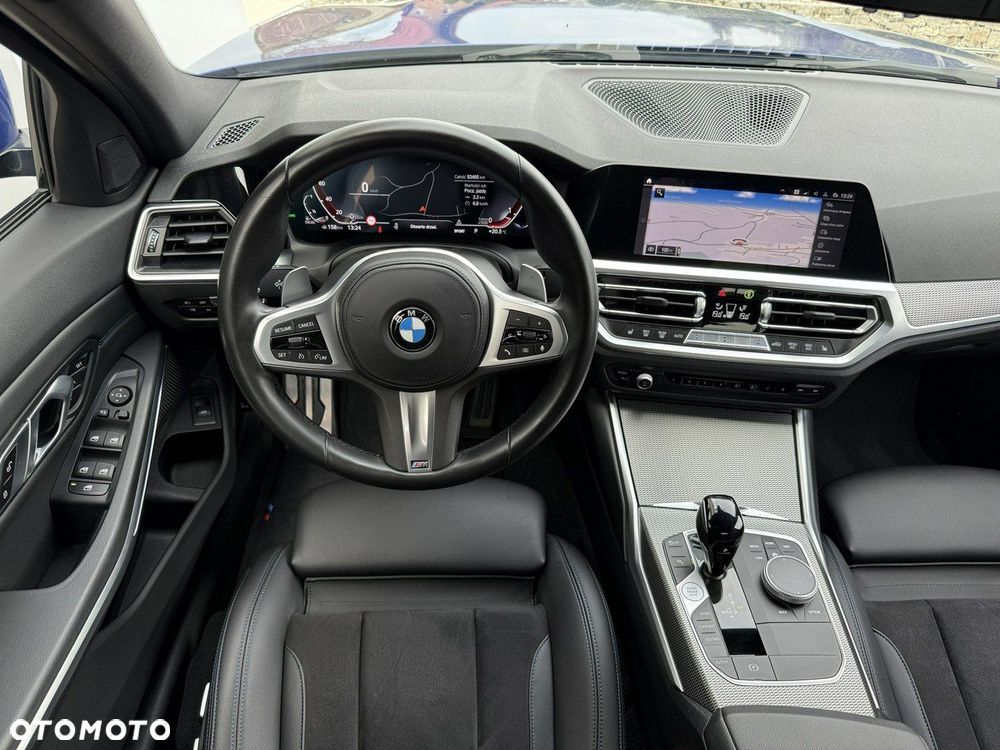 BMW Seria 3 320d xDrive M Sport sport - 39