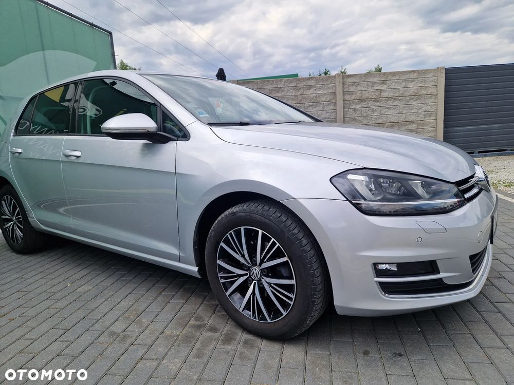 Volkswagen Golf 1.2 TSI BlueMotion Technology Allstar - 5