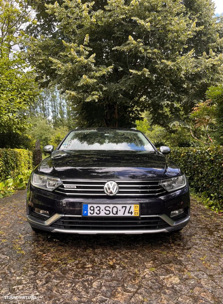 VW Passat Alltrack 2.0 TDI DSG 4Motion - 1