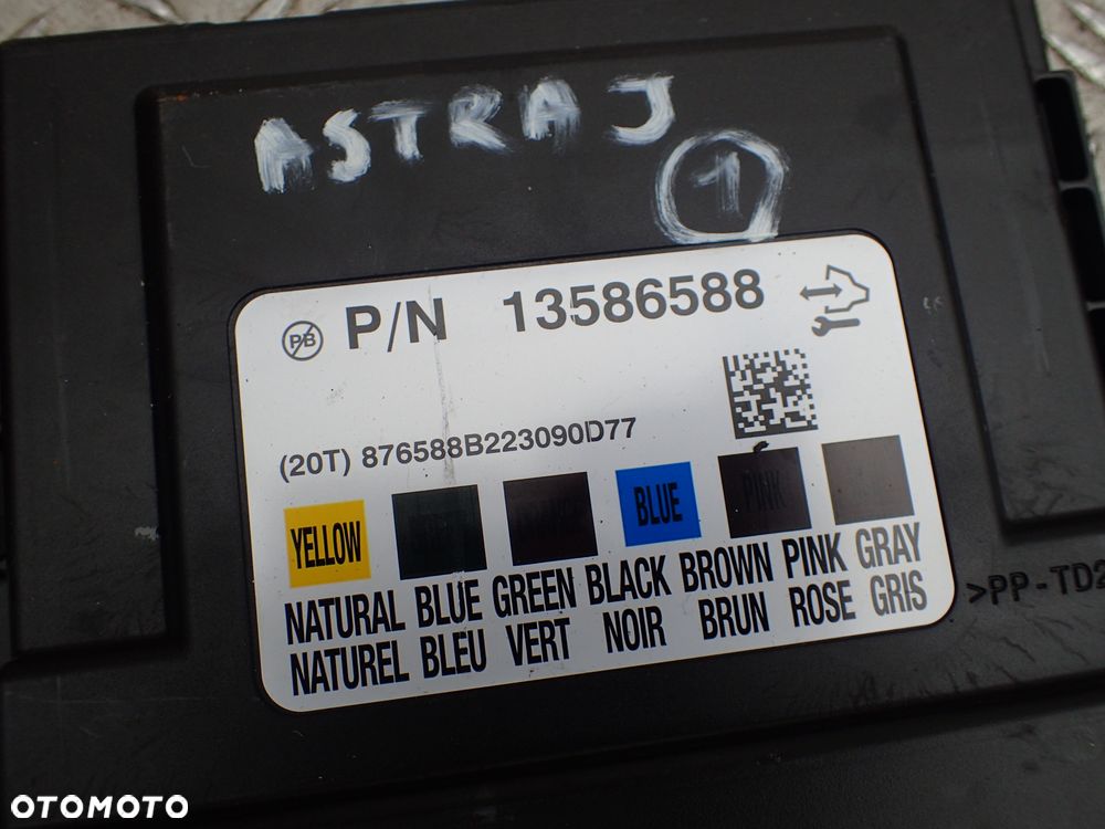 MODUŁ KOMFORTU ASTRA J 13586588 RADOM - 2