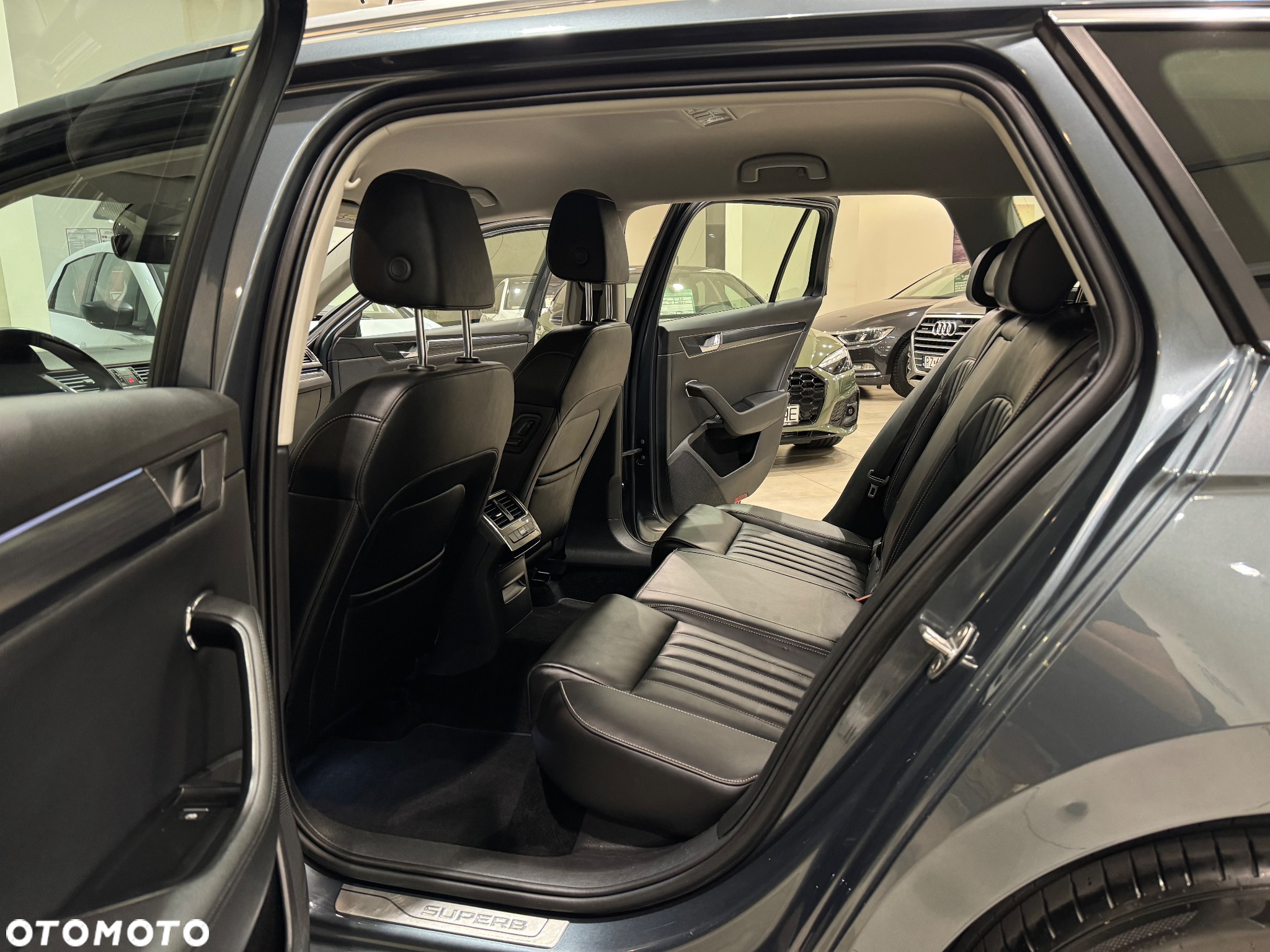 Skoda Superb 1.5 TSI ACT Sportline DSG - 31