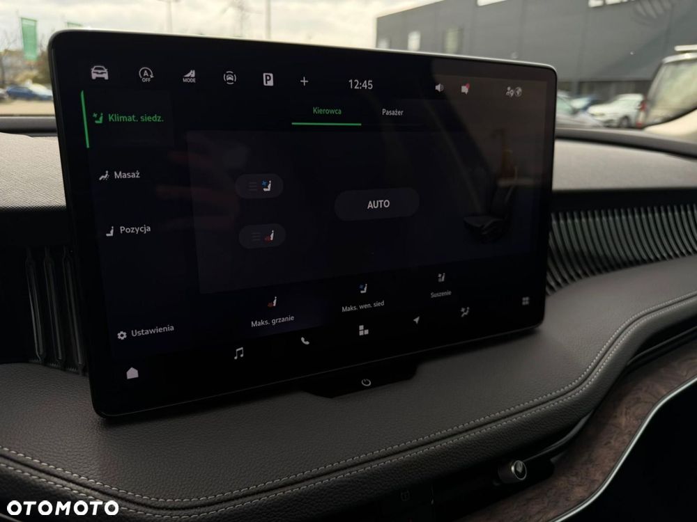 Skoda Superb 2.0 TDI SCR 4x4 L&K DSG - 16