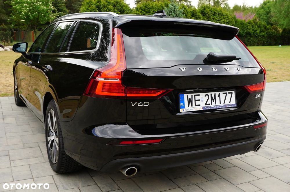 Volvo V60 B4 D Momentum Pro - 11