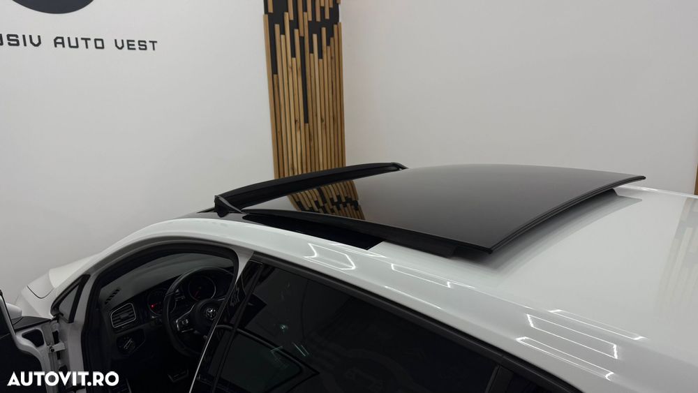 Volkswagen Golf 1.4 TSI BlueMotion Technology DSG Allstar - 28