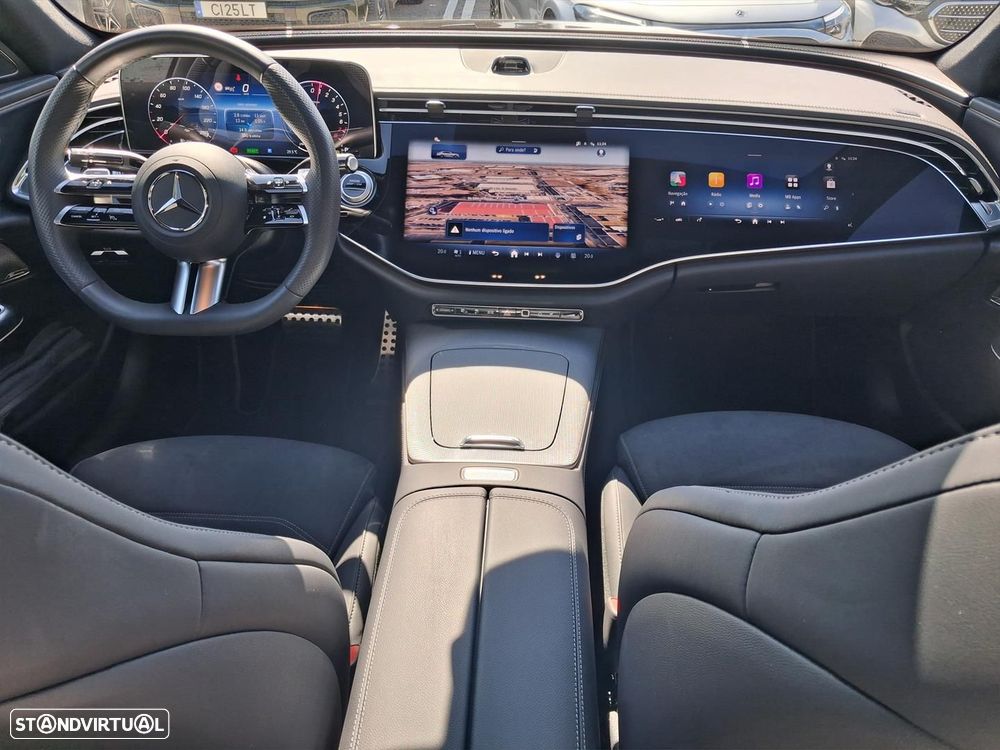 Mercedes-Benz E 300 e AMG Line - 19
