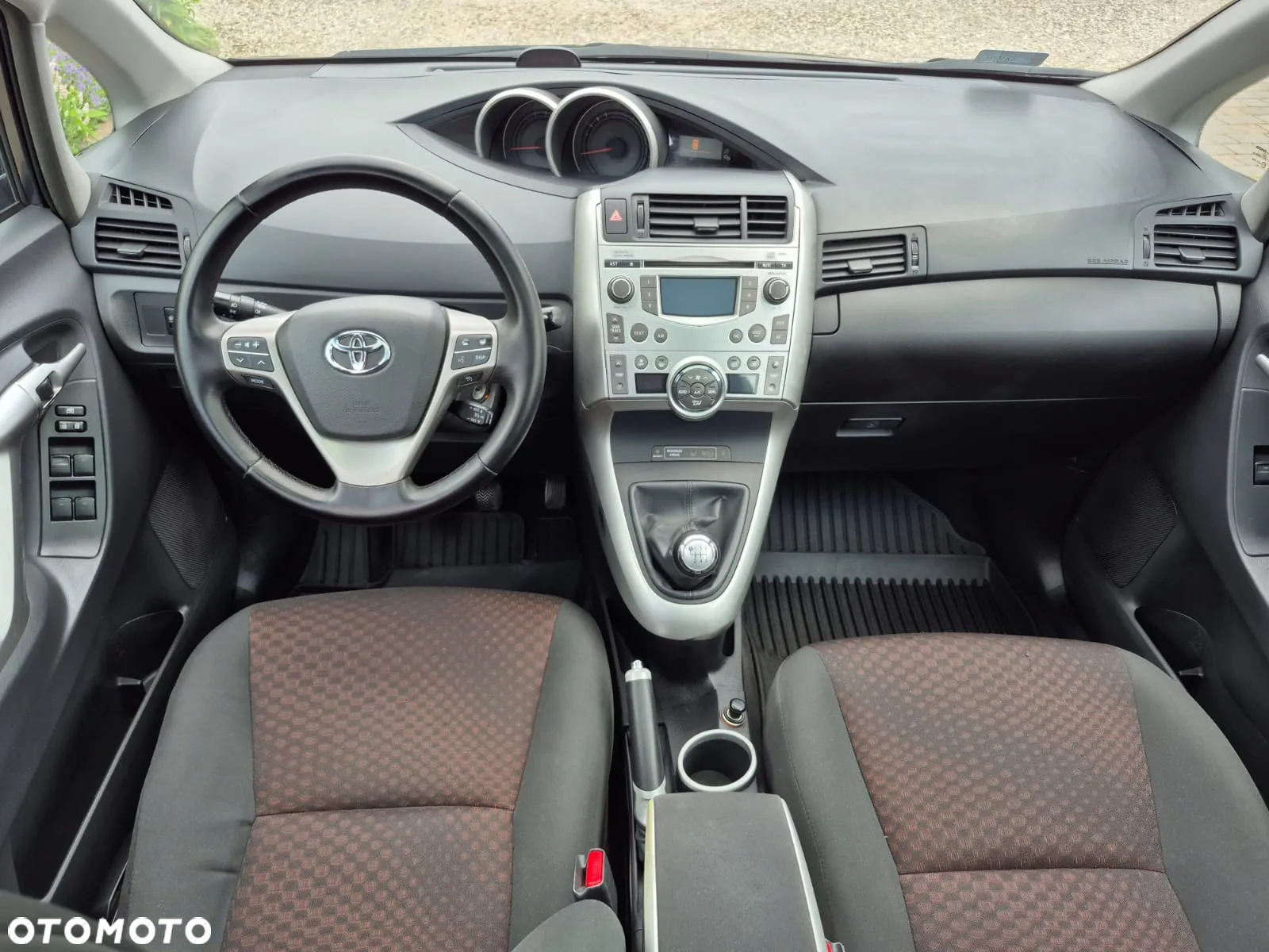 Toyota Verso 2.0 D-4D Sol - 10