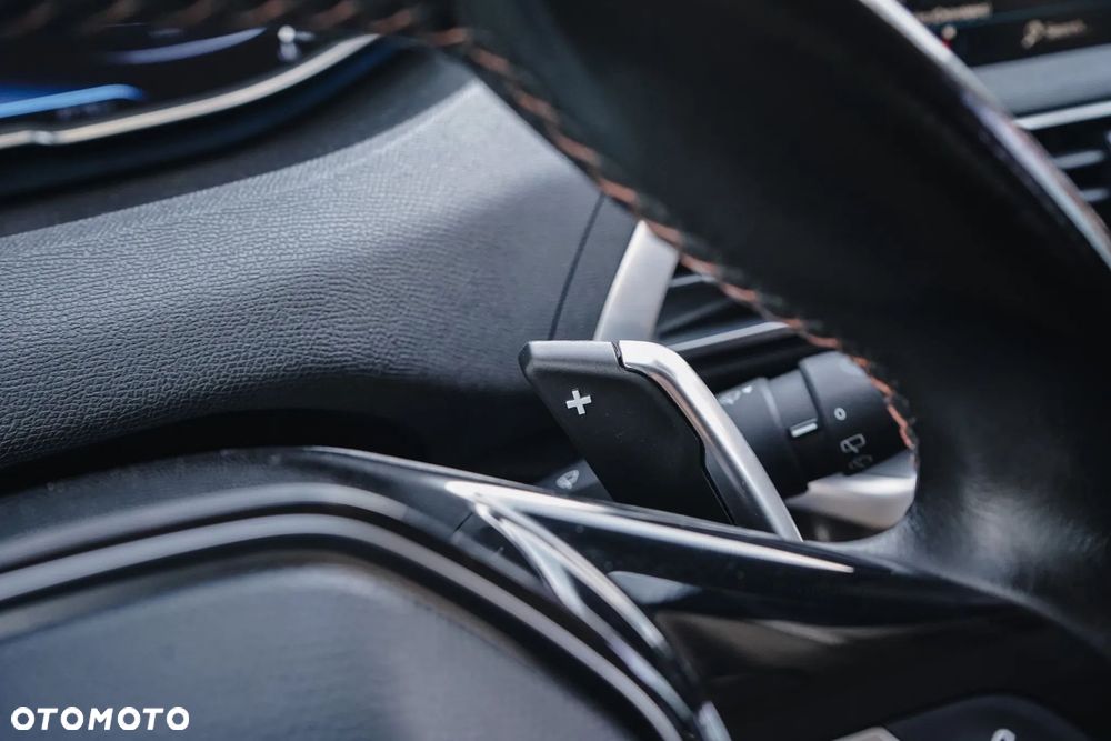 Peugeot 3008 PureTech 130 Stop & Start GPF EAT8 Allure - 34
