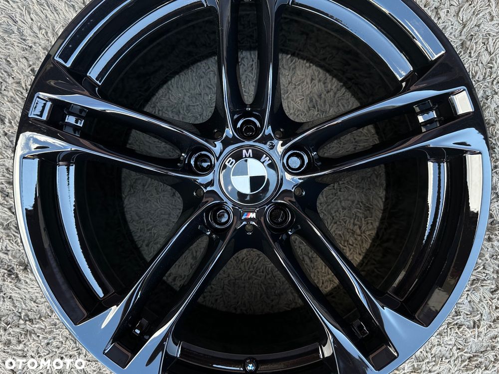 Oryginalne czarne felgi 18 BMW 5x120 M pakiet styling 613 F10 Z3 Z4 E46 X1 X3 E83 E90 F30 F32 F34 GT F01 F12 F20 E87 E60 xDrive 8j ET30 9j ET44 Performance - 4