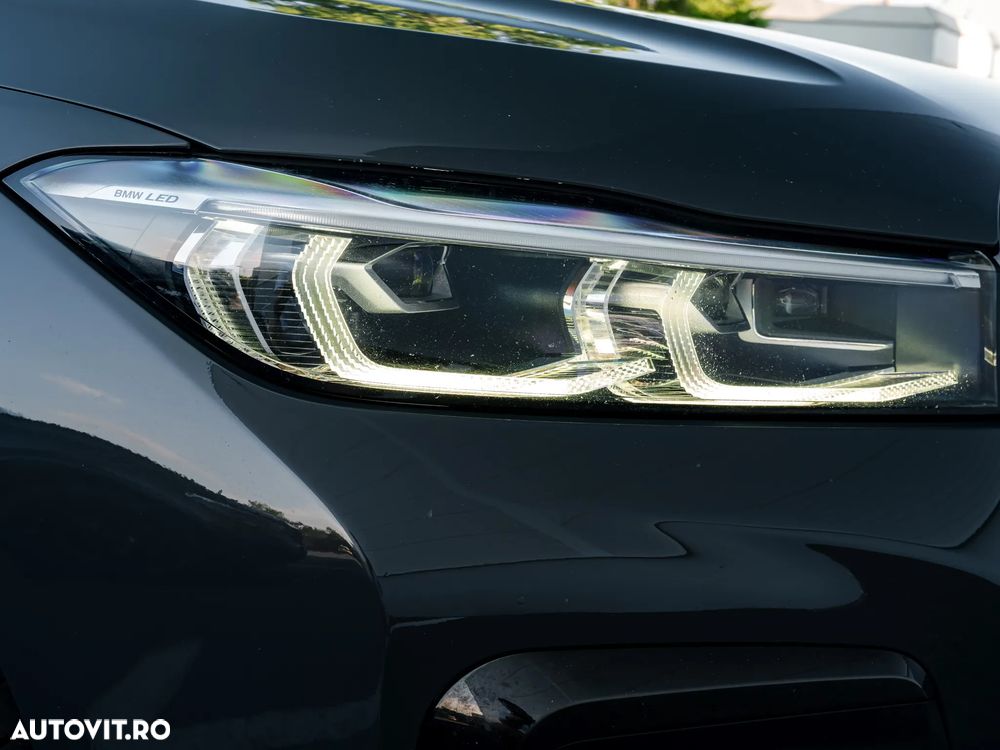 BMW Seria 7 730d xDrive MHEV - 14