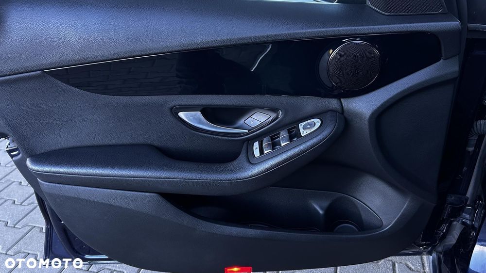 Mercedes-Benz Klasa C 220 d 9G-TRONIC - 10