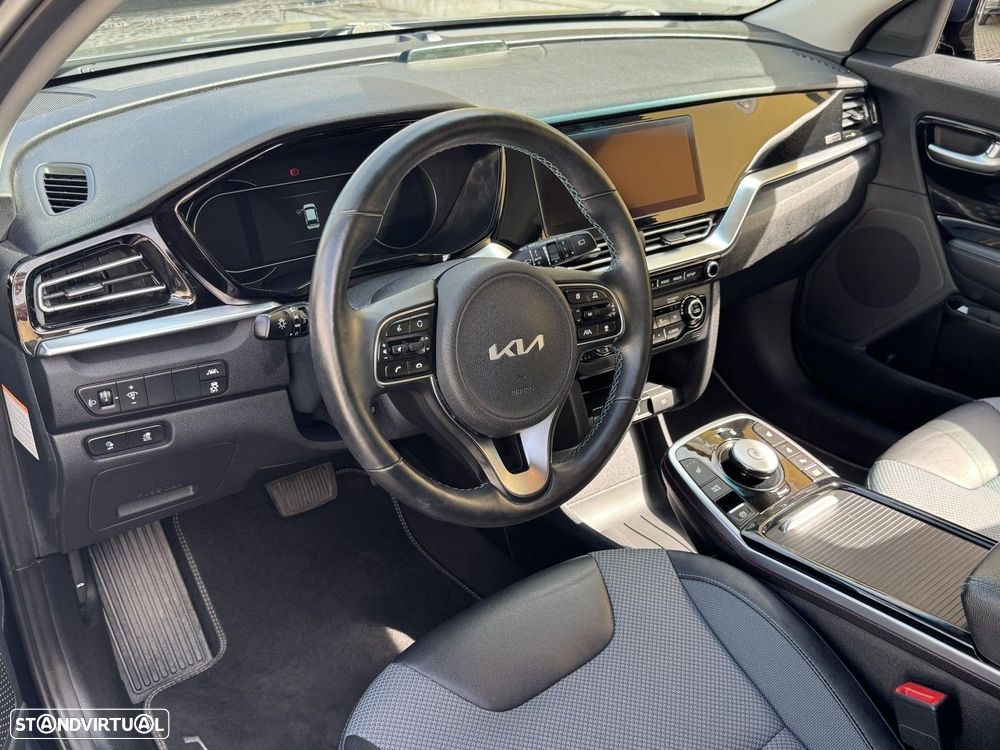 Kia e-Niro 64kWh - 13