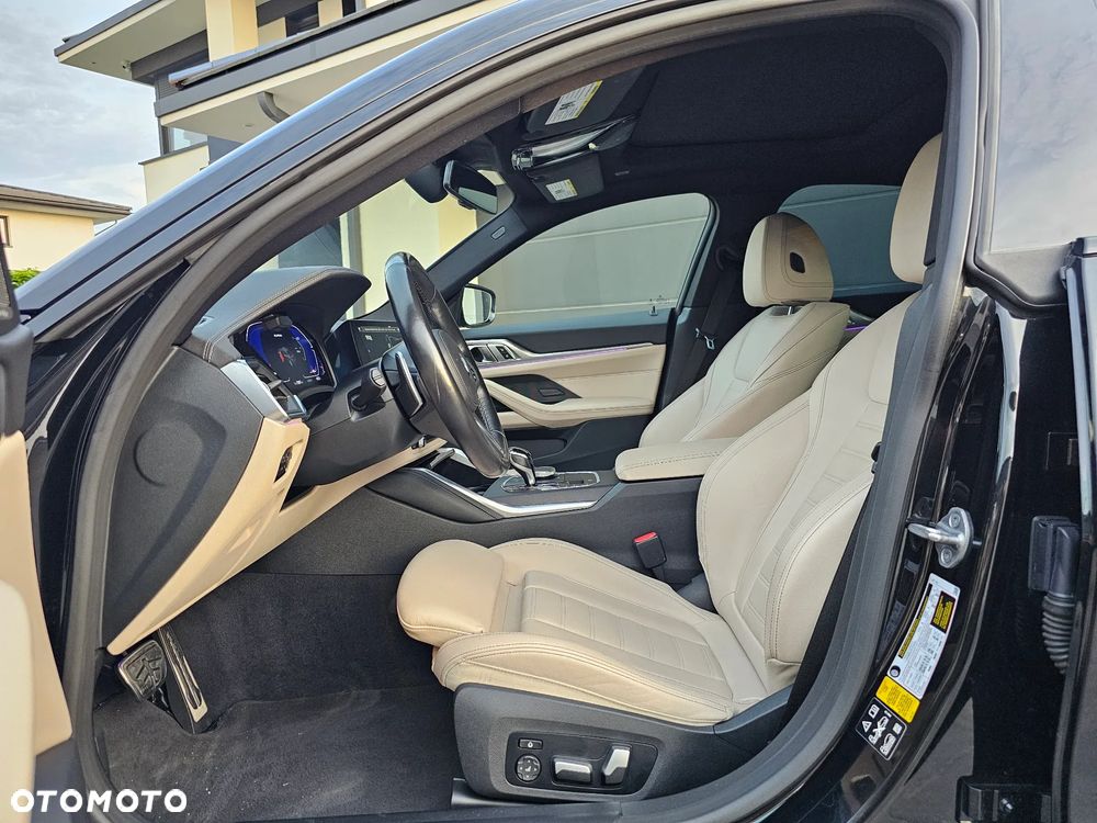BMW Seria 4 M440i xDrive - 12