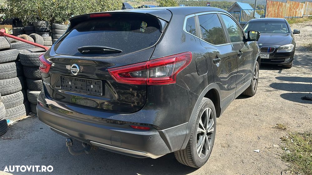 Nissan Qashqai 1.2 DIG-T Start/Stop X-TRONIC Tekna - 2