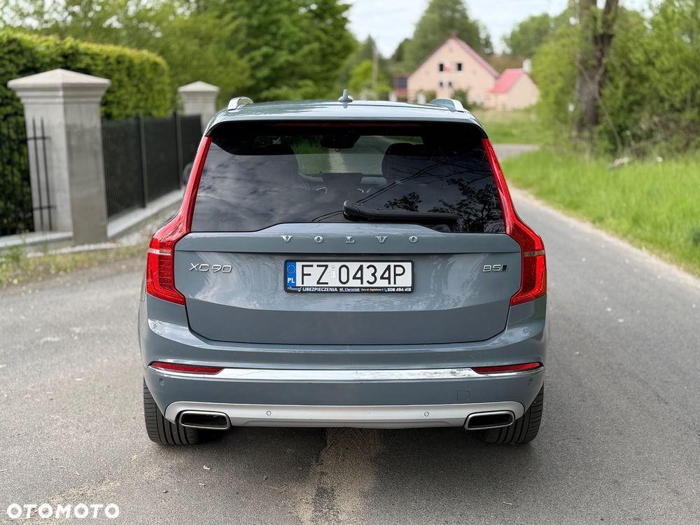 Volvo XC 90 B5 D AWD R-Design - 12