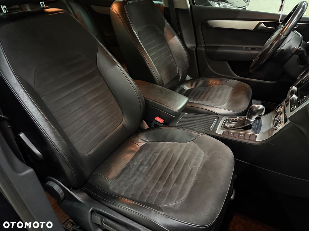 Volkswagen Passat 2.0 TDI Highline DSG - 15