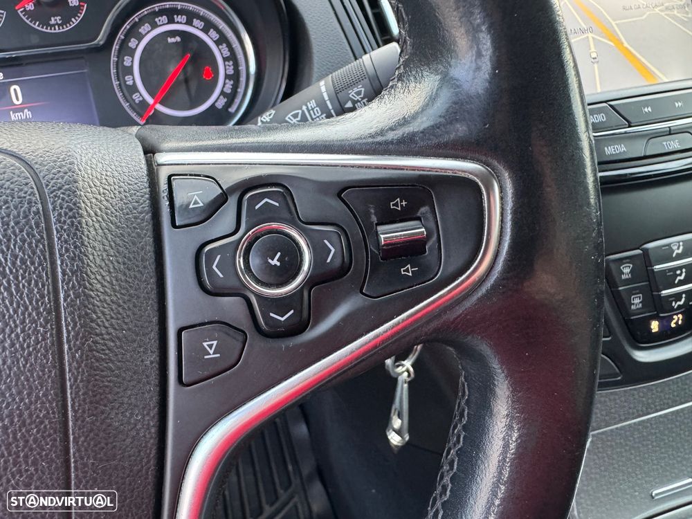 Opel Insignia 2.0 CDTI executive S/S - 19