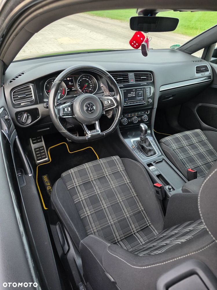 Volkswagen Golf GTD 2.0 TDI SCR DSG - 8