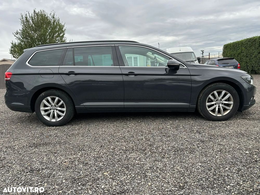 Volkswagen Passat Variant 1.6 TDI (BlueMotion Technology) DSG Comfortline - 8