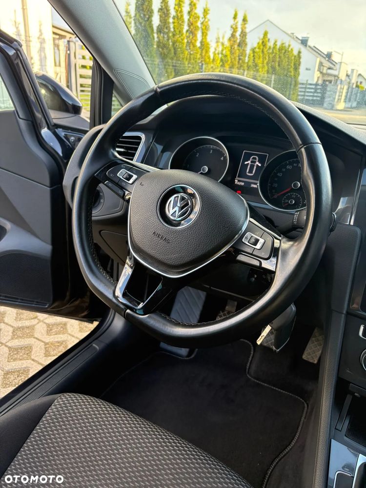 Volkswagen Golf 1.6 TDI (BlueMotion Technology) Trendline - 17