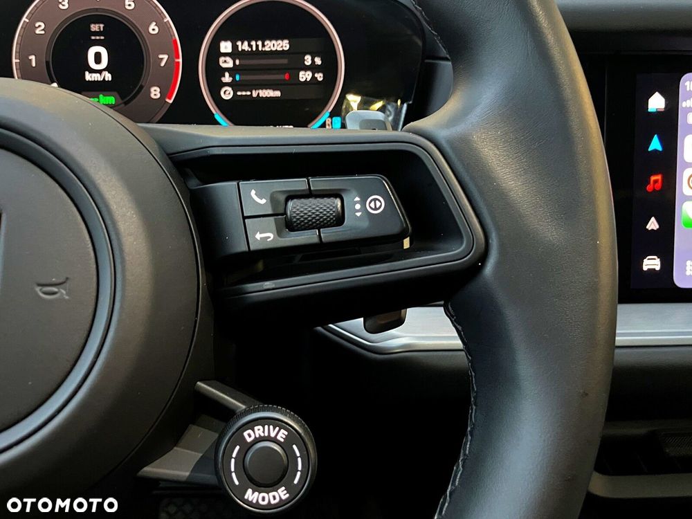 Porsche Cayenne - 19