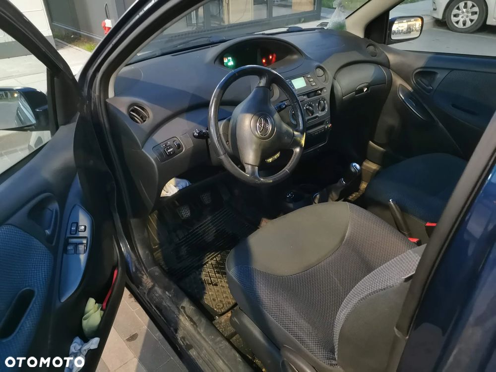 Toyota Yaris 1.4 D-4D Luna - 7