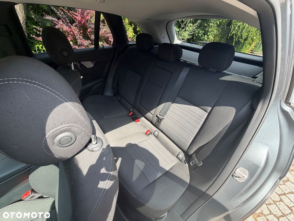 Mercedes-Benz GLC 200 d 4Matic 9G-TRONIC Exclusive - 25