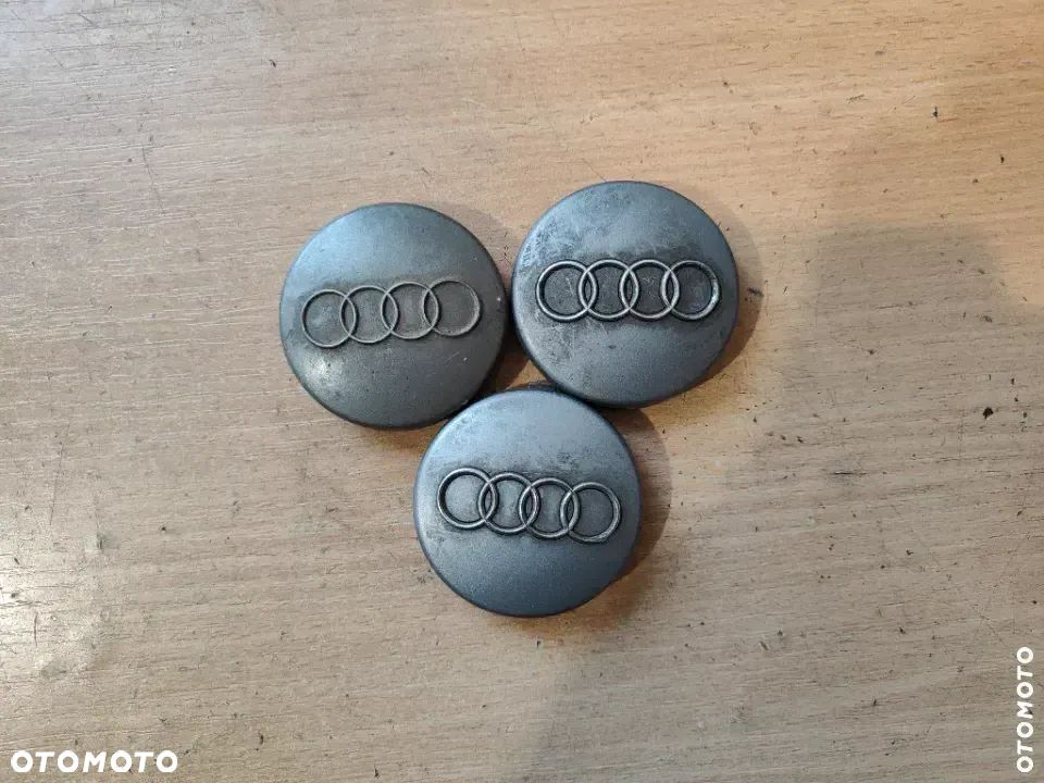 Dekielek koła Audi A3,A4,A6,A5 4B0601170 - 1