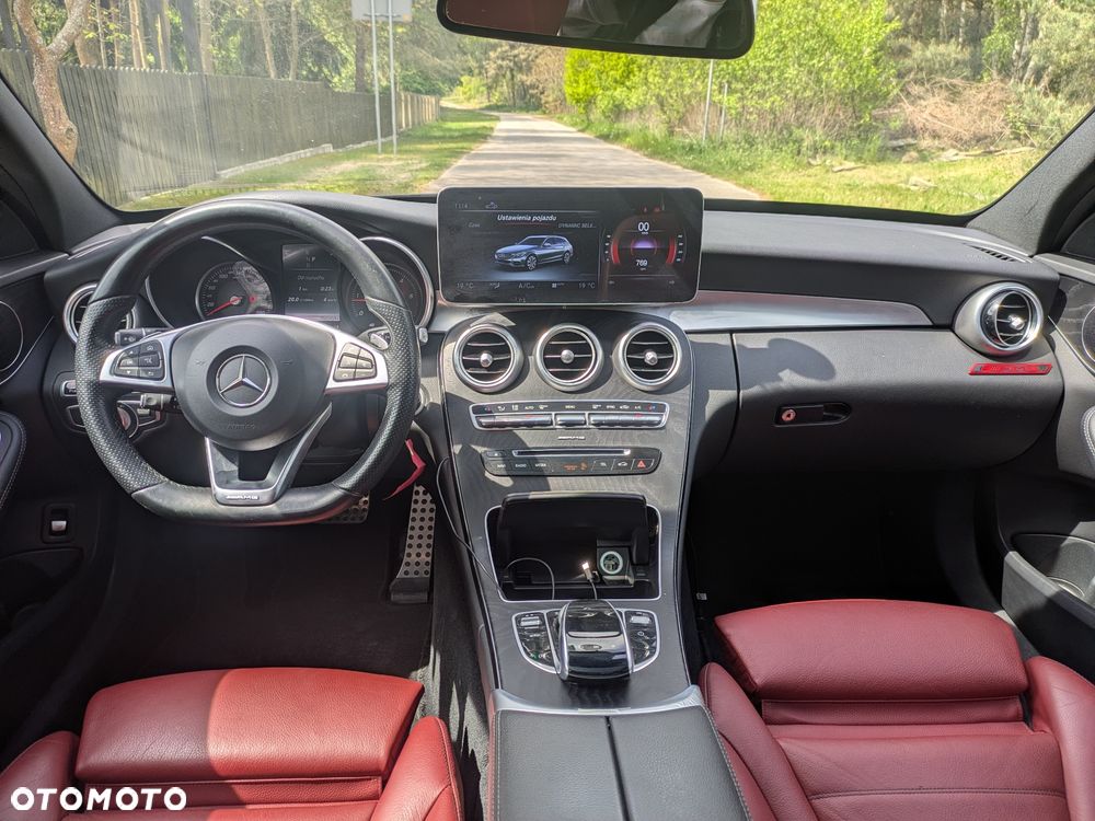 Mercedes-Benz Klasa C 250 d 4Matic 9G-TRONIC AMG Line - 14